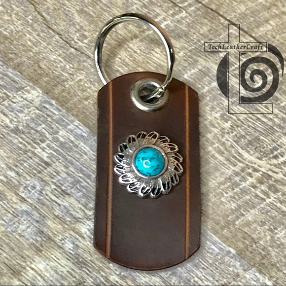 techleathercraft handmade Accessories - Leather keychain with turquoise stone